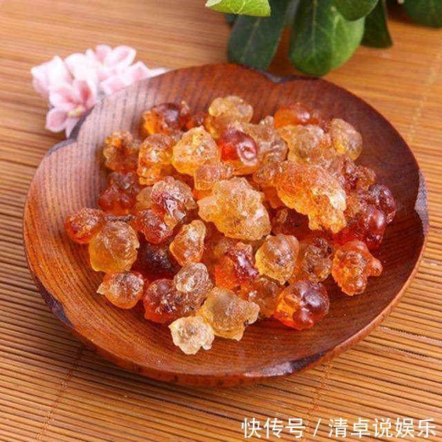 卵巢|女人经期量越来越少常吃这些雌激素食物,助你养好卵巢更年轻