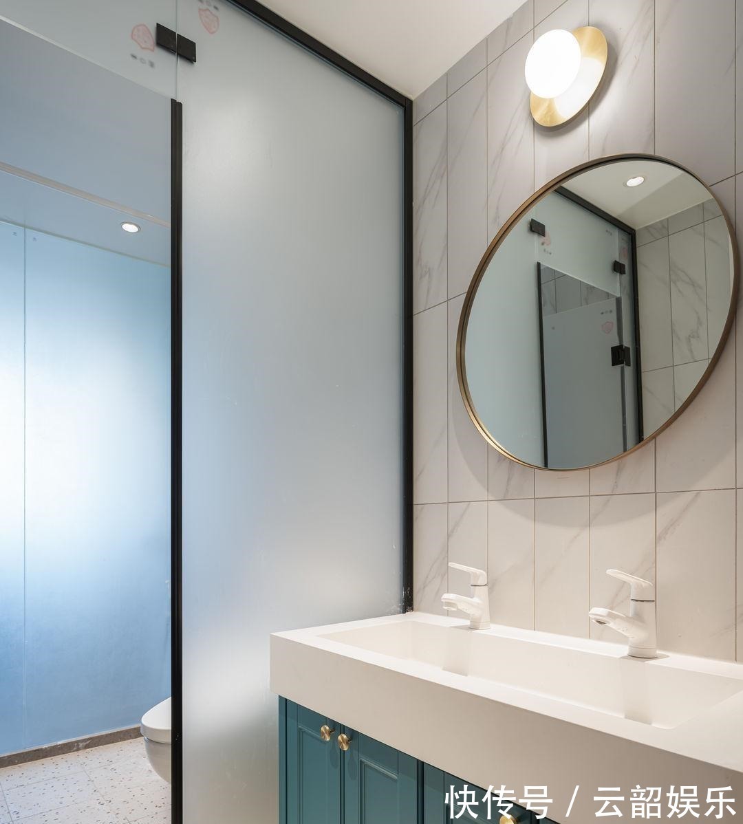 何雨晴|佩服!她把仅55㎡的家重新改造,有“4室”两卫,老破小逆袭成功