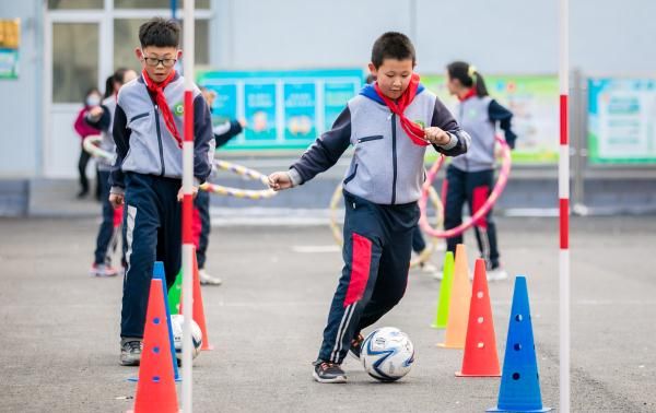 玉泉区公义店小学|呼和浩特：多彩体育炫动校园