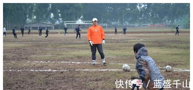 中国足球|71岁张路谈国足忍无可忍!“功利”二字,道出了中国足球的现状!