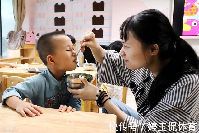 感恩娃|孩子不懂感恩？父母请反省！掌握好“平衡术”，培养出“感恩娃”