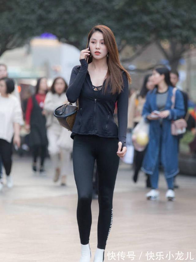 腿型 打底裤的穿着穿出时尚丽人美,彰显一丝活力