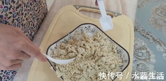 小米别只会熬粥了，教你新吃法，我家一周做5次，营养又好吃