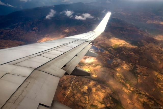 太阳 太阳不管什么物质组成,只要质量足够大,最后都能达到等离子状态