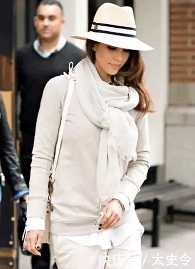 不用|围巾不用多,备满这6条基础款,解决你冬季所有搭配!