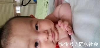 脾胃|儿科医生孩子出现3个“异常”,说明脾胃有问题,带娃做2件事