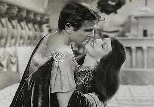 艳后|埃及艳后和安东尼,屋大维三人感情纠葛背后的政治真相