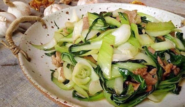 亚硝酸盐|4种“隔夜菜”,吃不完要赶快丢掉,尤其是第4种,可别舍不得