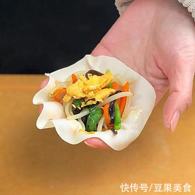 三分钟做好蔬菜小团子，做饭太简单