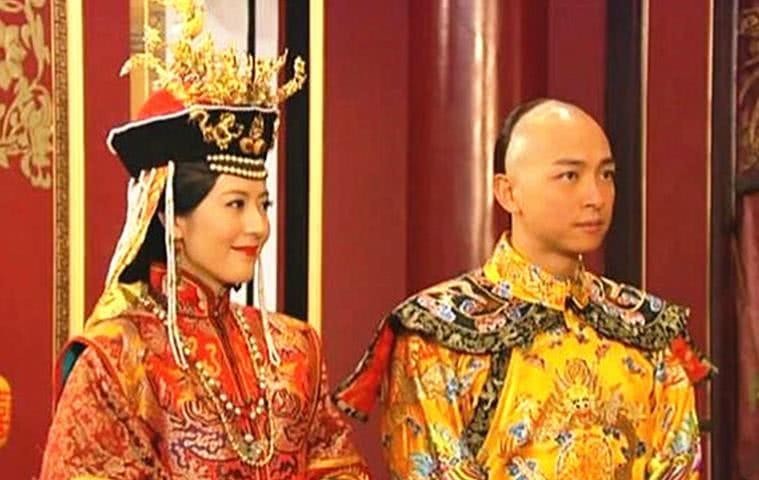 黄马褂|包龙星为何因为黄马褂不敢打常威?包龙星怕的不是这件衣服,而是背后的人