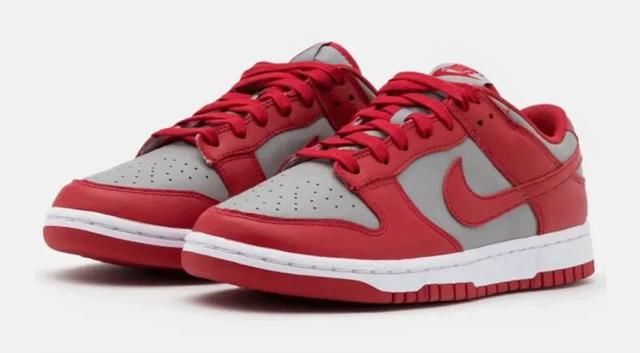 差几倍的价格却有着相似的外观，你怎么看待这些平替款NIKE和AJ？