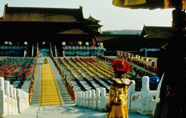 说法|中国士绅消亡史:千年皇权不下县,乡村自治靠士绅