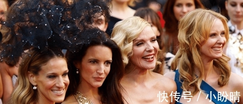 電視里是好朋友 現實生活中互相憎恨著 這證明了表演的力量