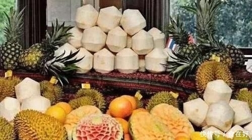 吃自助餐要吃3种“隐形贵菜”,瞧着不起眼,老板却生怕你多拿