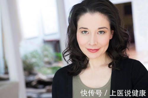 苹果|皱纹“害怕”的4种食物,女生常吃,助于滋润肌肤,养气色