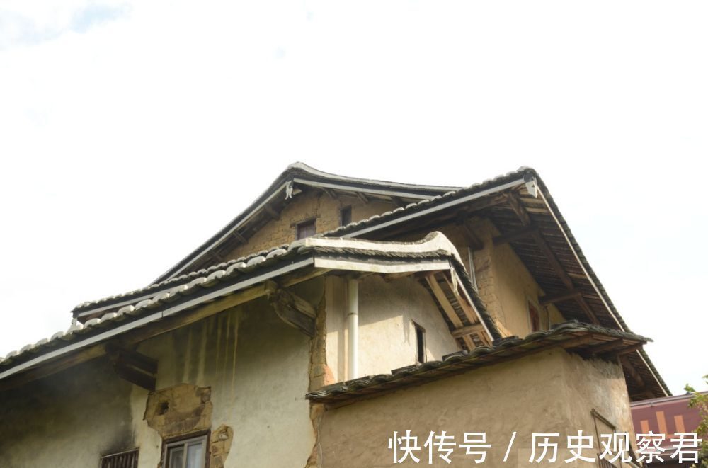 五谷虫|俗话：“建房不建滴泪屋，住屋不住五谷虫”，何意？何为滴泪屋？