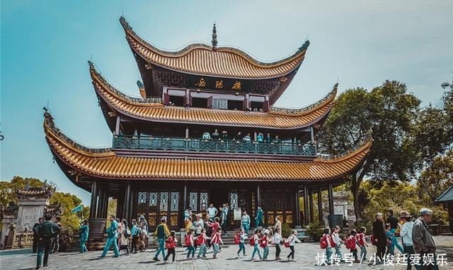 岳阳楼|江南一座名楼,李白杜甫都为它写诗,范仲淹为它作文流传千古!