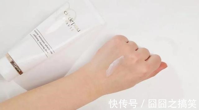 脸蛋子 砸了好几万上脸!告诉你贵妇护肤品到底是不是噱头!