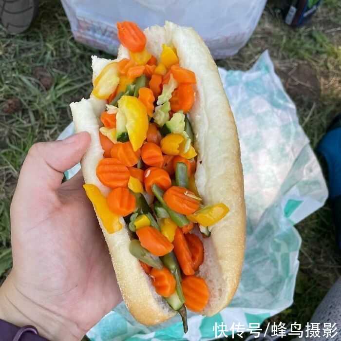 黑暗料理|35个活久未见的西餐，黄瓜中间塞着香肠，美国鸡蛋灌饼跟谁学的