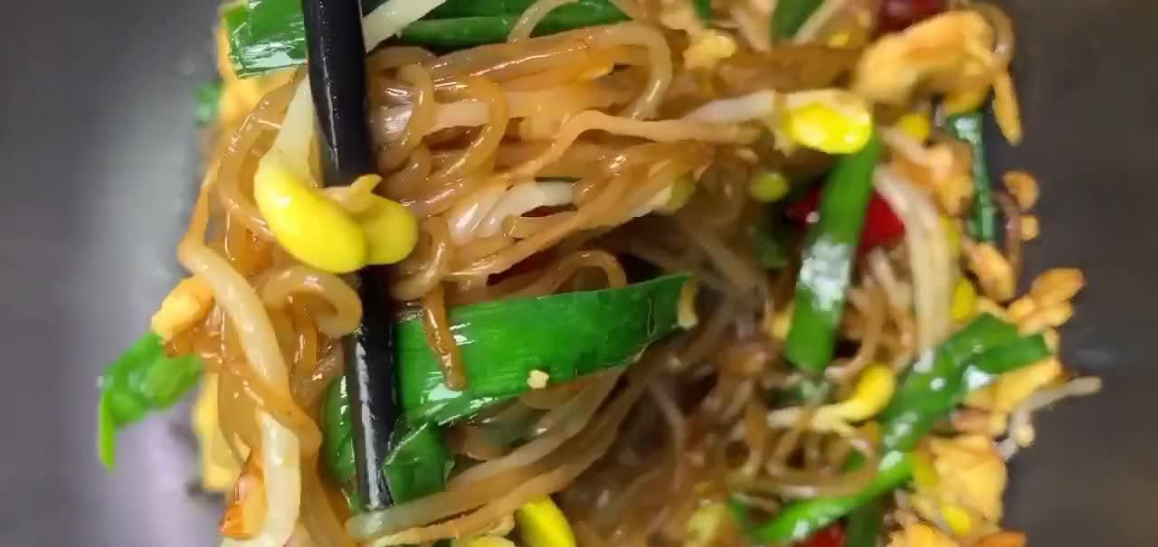 家常炒粉的做法,柔软鲜香经济实惠,既能当饭又能当菜