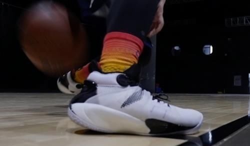 保护性 顶级的舒适体验+无死角的实战性能!可有名无实的它还能叫“音速”吗?