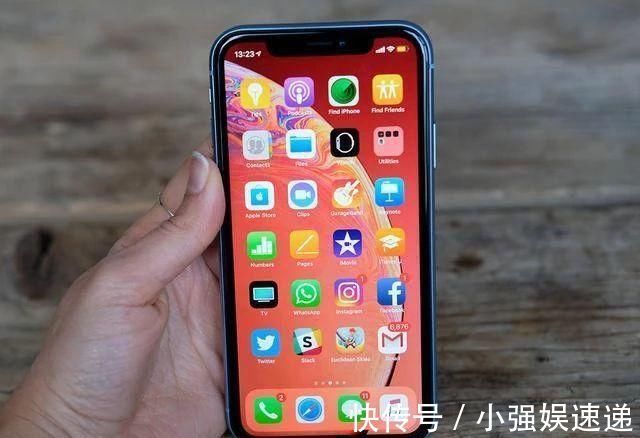 苹果手机|为什么美国人不给iPhone贴膜？三个理由说到心坎了