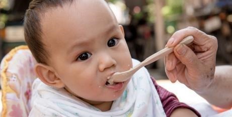 膨化食物|积食''害怕''一种水，若孩子爱喝，养好脾胃，积食绕道而行