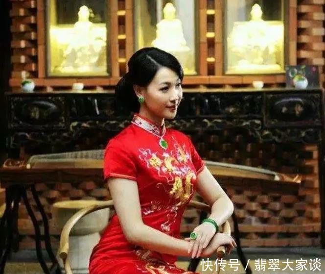 盘点|盘点这些为翡翠痴狂的名人——女作家沧月的翡翠情缘