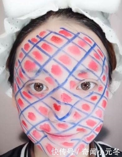 卸妆|女子化“菠萝”妆去接老公,妆后很减龄,网友坐等卸妆了