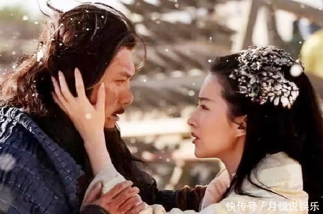 俗语“英雄难过美人关”,其实还有下半句,说出了所有女人的通病