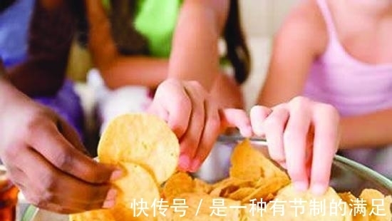 高甜|要想孩子变聪明,几种食物要少吃,不仅有害健康,智商也掉线