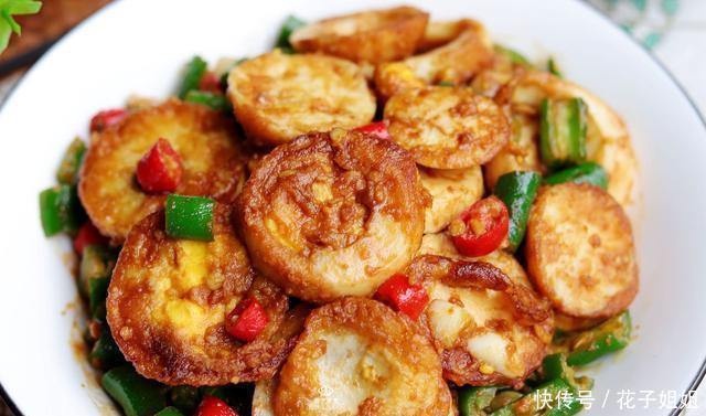 外焦里嫩|辣椒炒蛋又有新做法,外焦里嫩,香辣下饭,比传统做法好吃10倍