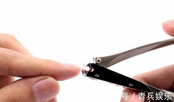 共用指甲剪会传染细菌4种不能共用的生活用品，很多人用错了