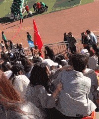 |搞笑GIF:熊孩子你做了, 我小时候想做又不敢做的事情