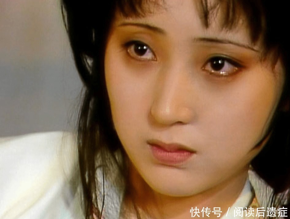 黛玉#袭人送茶,宝钗为何将喝剩下的那半杯,递给黛玉?