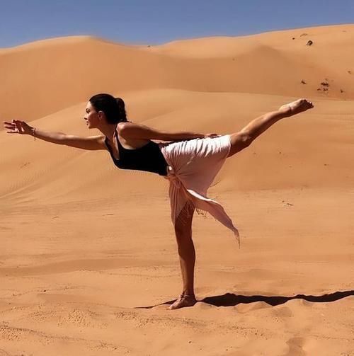 小肚腩|8个瑜伽体式变体加强核心力量，减掉小肚腩