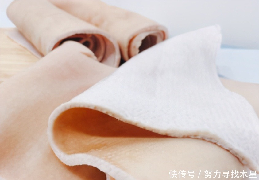 五香卤牛肉怎么做?比例和配方告诉你,牛肉红润油亮,酥烂鲜香!