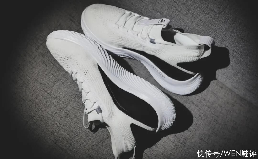 nike 这颜值连二百都不值！可为何说Curry8是一双划时代的产品