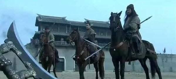 枪尖|武将头盔为何都有枪尖,它都有什么作用,古人的智慧真是无穷的