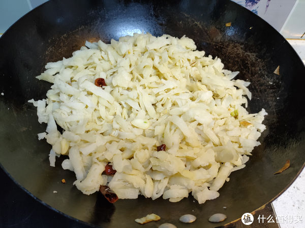 有土豆就能做的山西美食,既是主食也是菜,吃一次就忘不掉