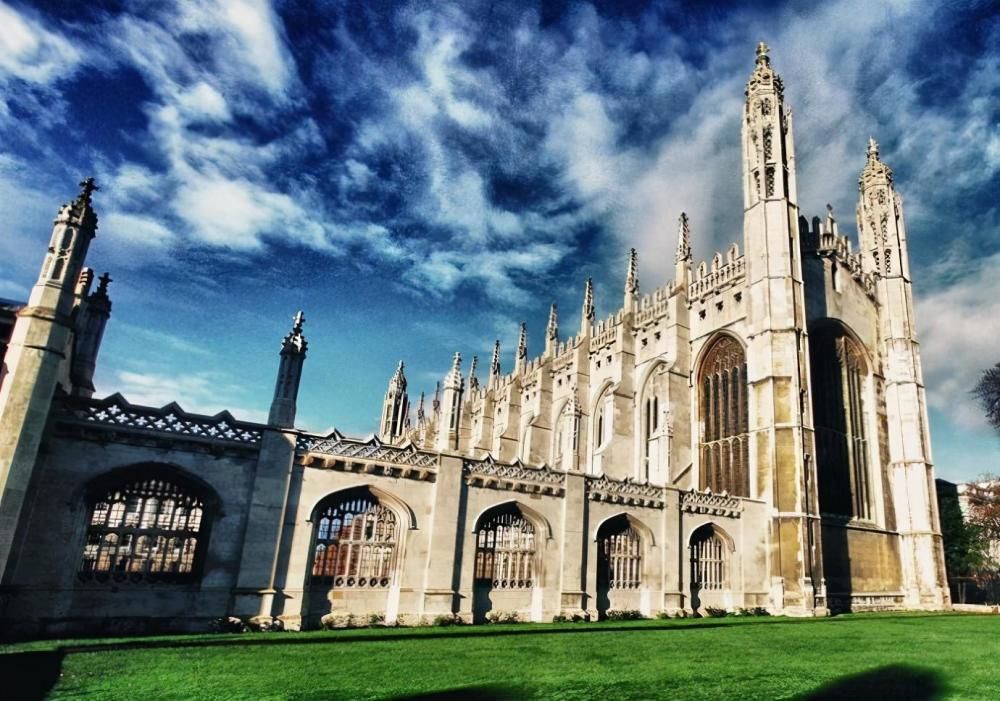 留学|英国大学圣诞离校回家窗口期官宣！2021年初能否英国留学关注啥？
