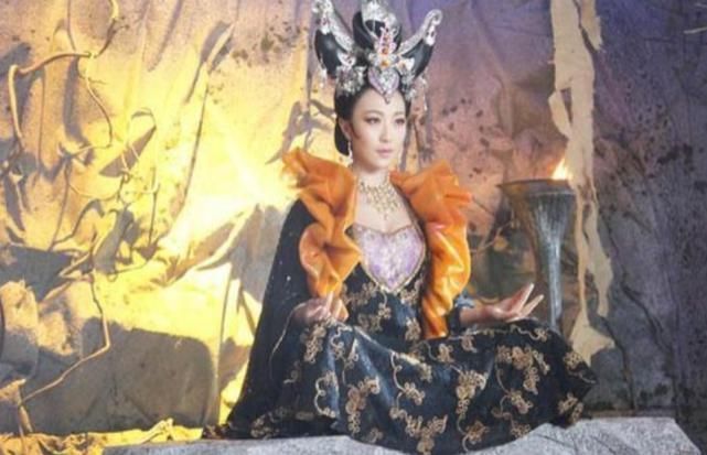 从石头里面蹦出来的有四人,为何孙悟空最弱你看其他几人啥身份