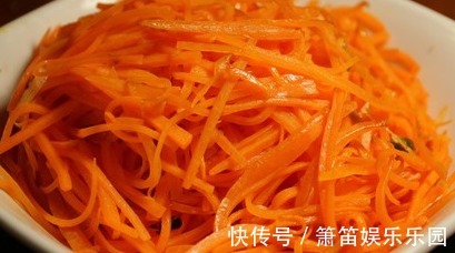 清炒胡萝卜|冷天给孩子做的护眼菜,比眼保健操还管用,缓解眼疲劳眼睛不近视
