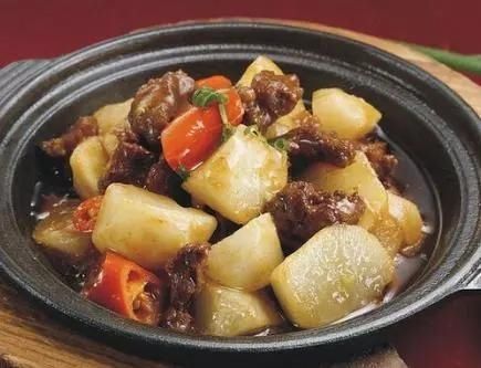 白萝卜|牛肉的软糯加上萝卜的清香 简直是绝配 怪不得这么多人喜欢