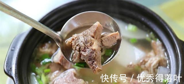 凯西|为什么中国人炖牛肉要几小时，而国外牛排煎一下就能吃！