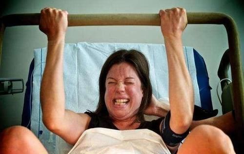 顺产|分娩时,有的产妇疼得要命时间长,有的产妇却时间短很轻松,究竟是什么原因?