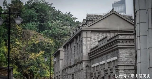 防空洞|除了地面的摩天大楼!重庆地底深处,还有一个更为庞大的隐秘世界