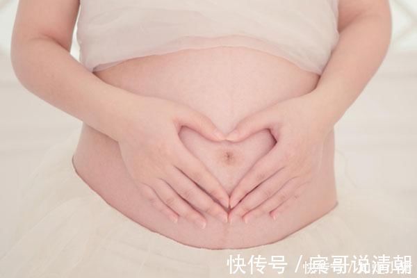 发育|为什么孕妇的肚脐眼有凹有凸？哪一种更好？会影响宝宝发育吗？