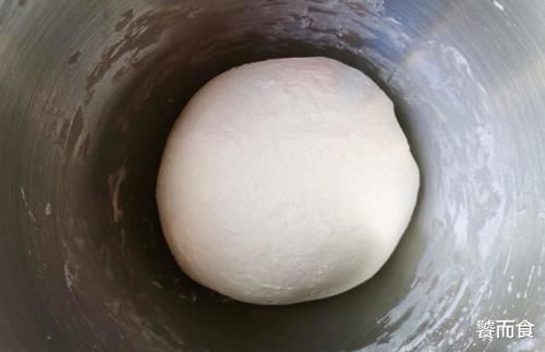 老妈30年烙饼经验,饼中多放这种食材,香酥松软,手一捏直掉渣