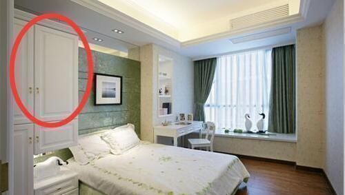 衣柜|去表姐家做客,头一次见人家卧室装修不装衣柜,这样装太聪明了